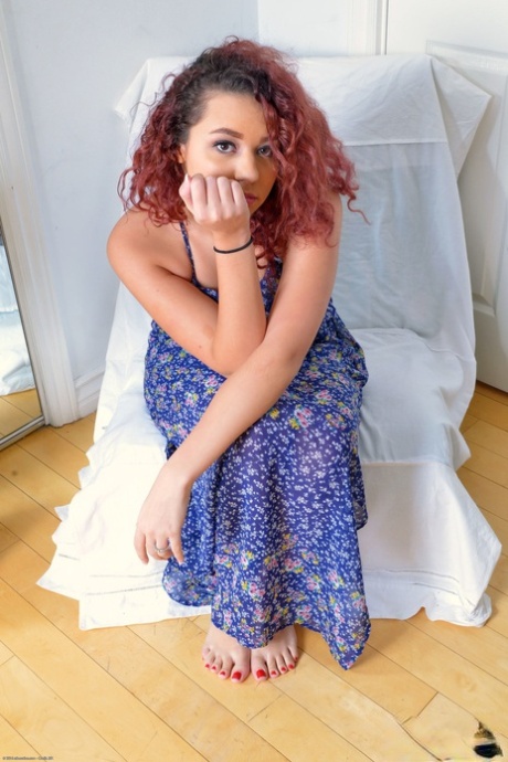 falda latina caliente sexy imágenes