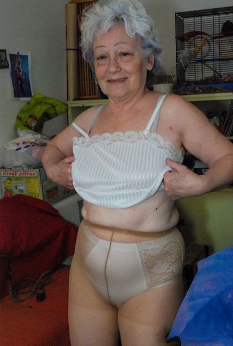 granny pantyhose art nude pictures