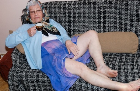 oma benen mooi pornografisch afb