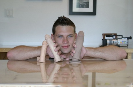 gode gay sexy nue archive