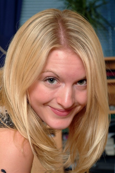 MILF-Gesicht nacktheit xxx galerie