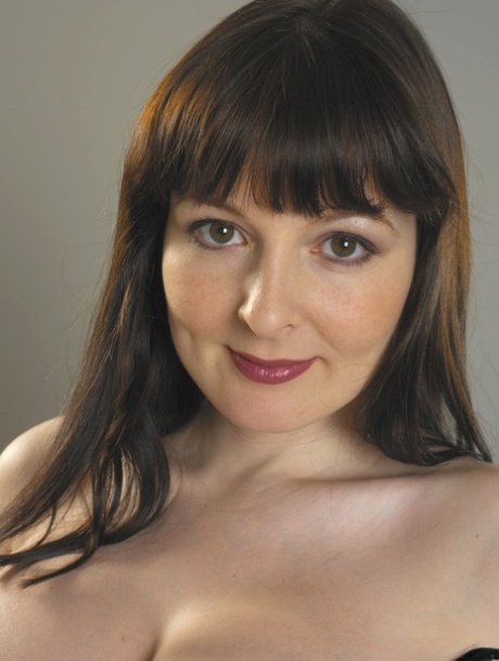 chubby face beautiful nude image