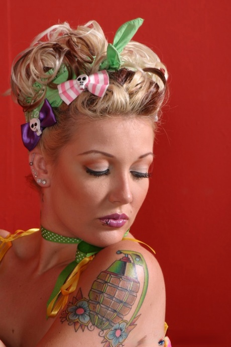 Candy Monroe model best archive