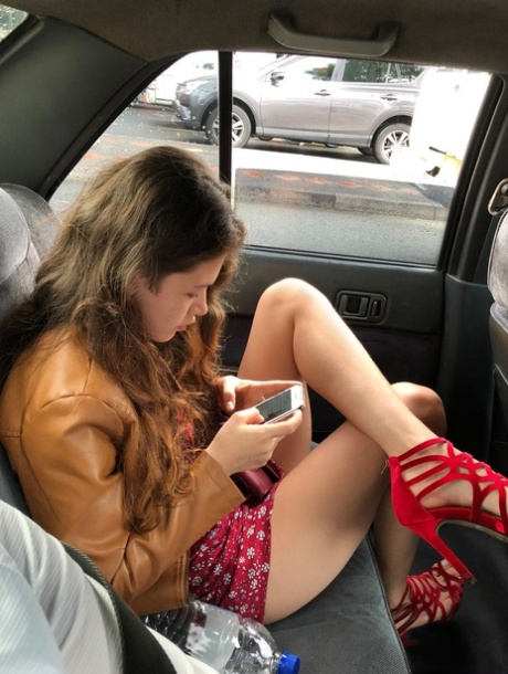 clothed teen sexy nudes pics