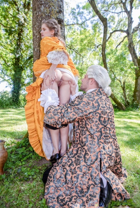 op haar knieën hd-kunst foto
