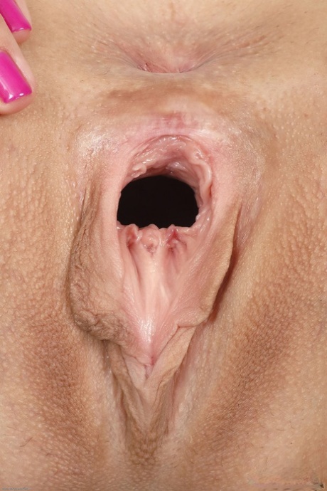 Tara Ashley model nudes picture