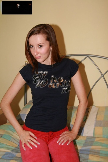 Sophia Smith model hd photos