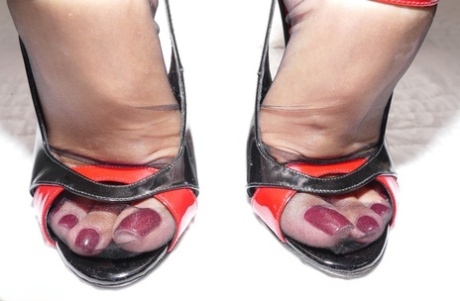 nylon feet best galleries