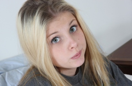 Lil Candy star adult picture