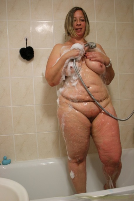 bbw 剃光阴部 性別 圖片