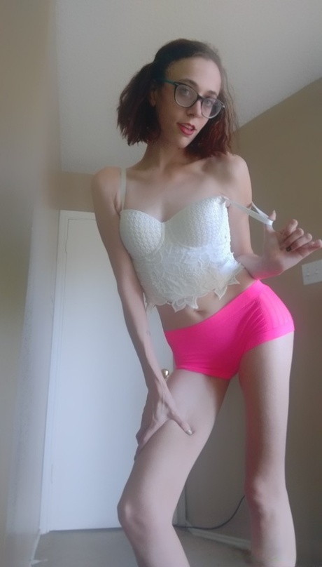 redhead glasses free sexy img