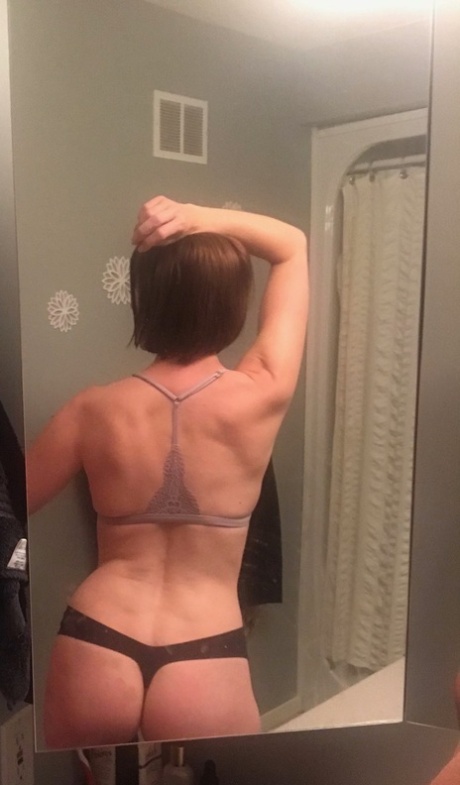 milf selfie free naked archive