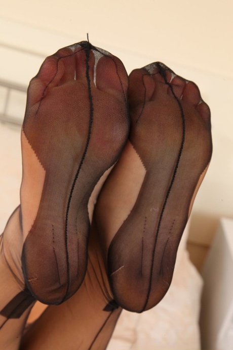 nylon soles pornographic archive