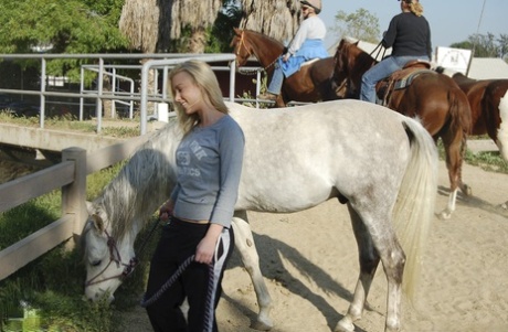 country girl free porn pics