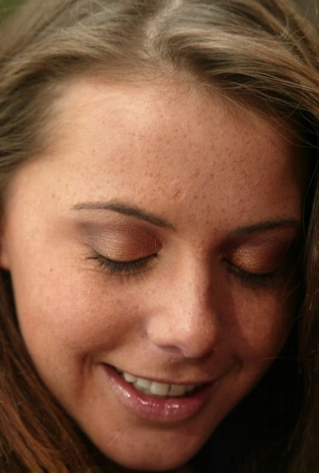 visage de milf chaud sympa photos
