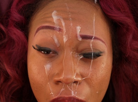 ebony facial art naked pic