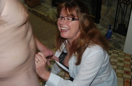 girls finishing the job free xxx images