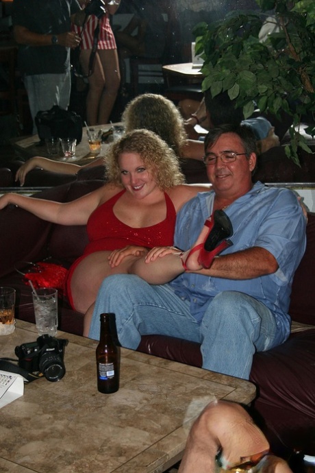 amateur swingers free porn pic