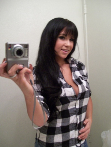 boobs selfie nudes archive