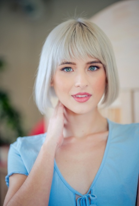 blonde kleine tieten xxx naakt galerij