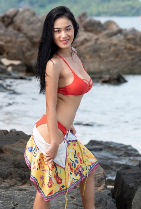 spiaggia asiatica bella esclusiva img