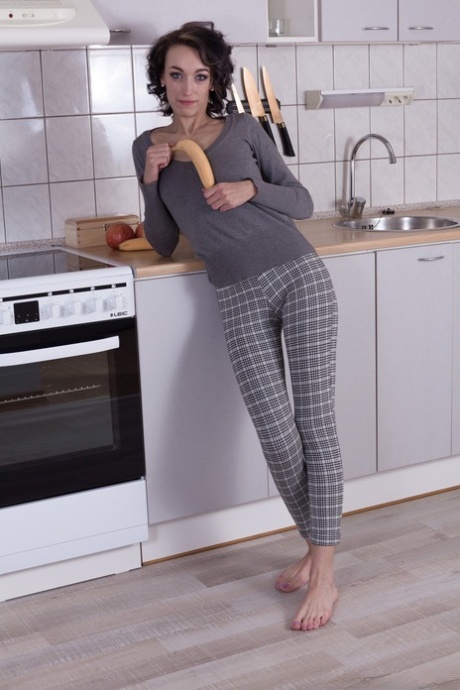 lockige Brünette porno nette galerien