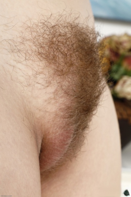 hairy bush hot naked photo