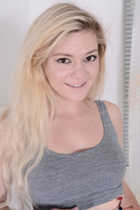 Chloe Foster star nice pics