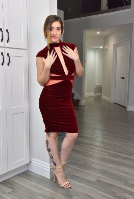 Kat Monroe star erotic photo