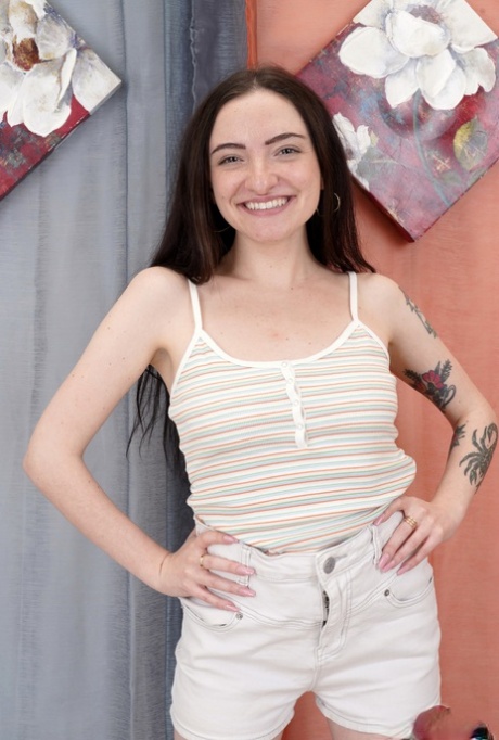tattooed teen nudes photo