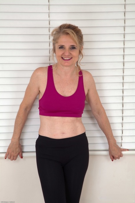 blonde yoga pants beautiful archive