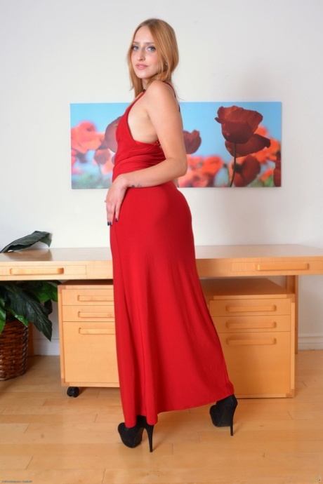 Rococo Royalle model top gallery