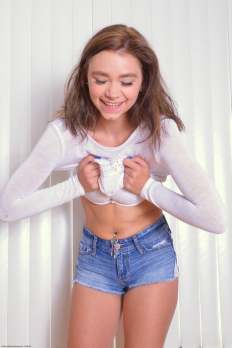 tight jeans free xxx gallery
