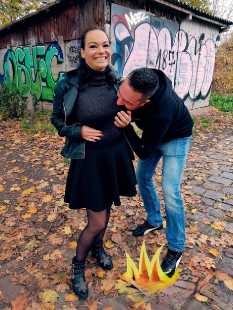Mama Rock exklusive pornographische foto