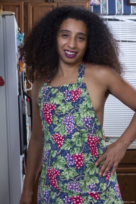 black granny porno pics