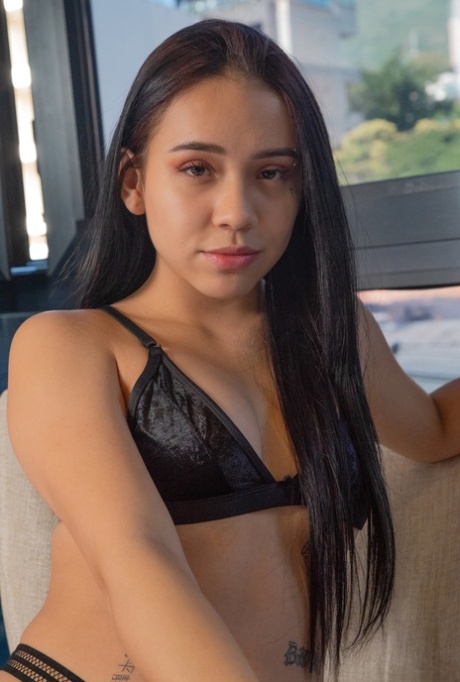Latina-Teen exklusive freie galerien