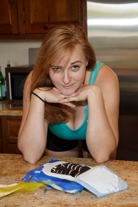 redhead natural tits xxx gallery
