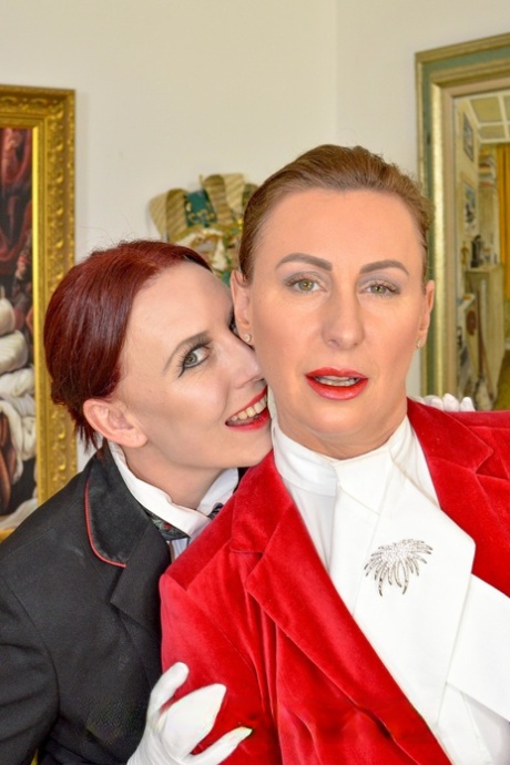MILF-Cosplay hübsche pornografische archiv
