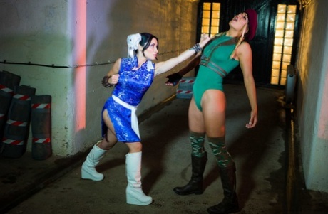 lesbian cosplay pretty archive