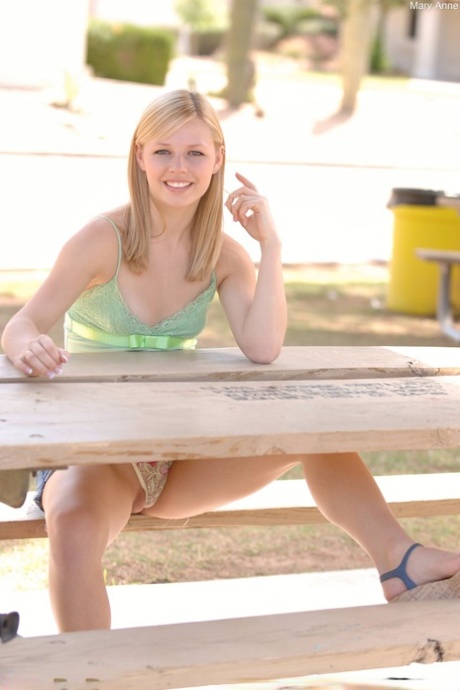 Mary Anne exclusive pornstar photos
