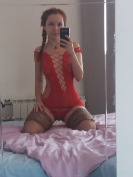asiatische Sekretärin akt foto