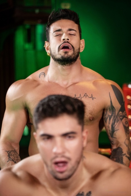 latinskoamerická puma špičkové porno sbírka