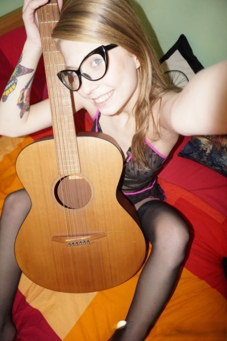 redhead glasses adult pictures