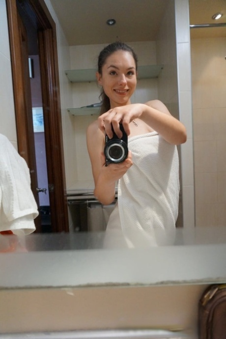 small tits selfie nude pics