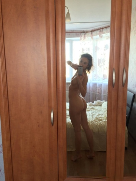 selfie s malými prsy krásný dospělý fotografie