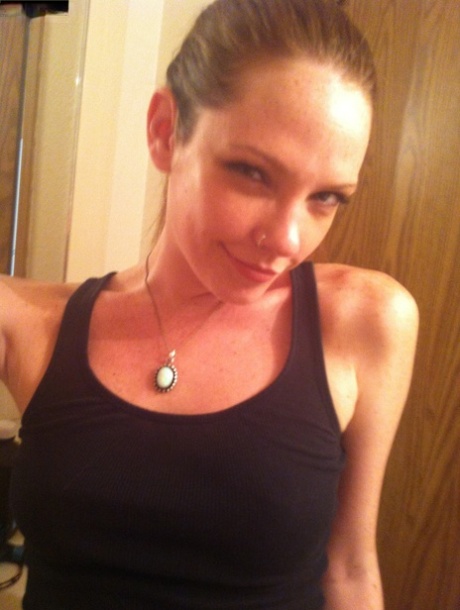 Kassondra Raine naked pornstar picture