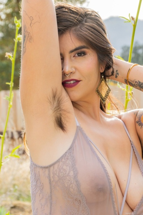 hairy armpits beautiful porn images