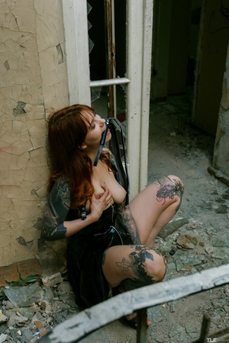 solo fingering beautiful porn gallery
