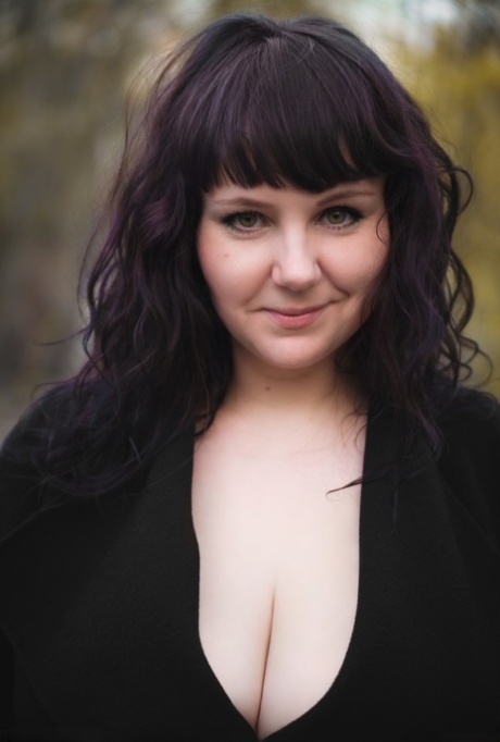 bbw outdoor free photos