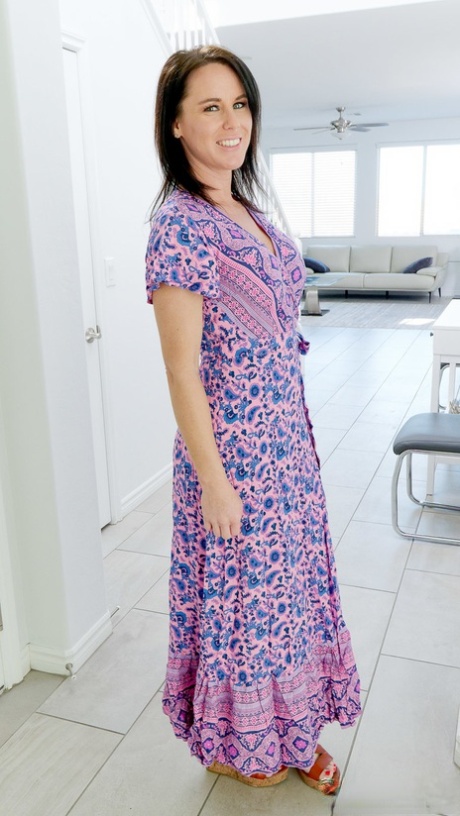 Riley Jacobs pornstar erotic pictures
